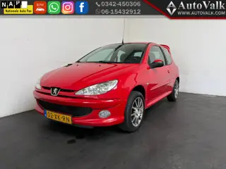 Peugeot 206 1.4 Forever. APK 02-2027! (bj 2007)