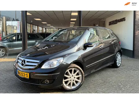 Mercedes-Benz B-klasse 200 AUTOMAAT | CLIMA | CRUISE | PDC | LMV | NAP