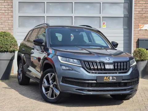 Škoda Kodiaq 1.5 TSI Sportline Business Trekhaak / 19"Velgen.