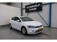 Volkswagen Polo 1.0 TSI Comfortline - N.A.P. Airco, Cruise, Navi, Camera.