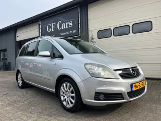 Opel Zafira 2.2 Cosmo 2006 7 Persoons APK Nieuw