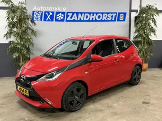 Toyota Aygo 1.0 VVT-i x-play (bj 2014)