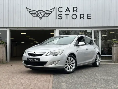 Opel Astra 1.6 Cosmo |CRUISE|TREKHAAK|CLIMA|CAMERA|GOED ONDERHOUDEN|ELK.PAKKET