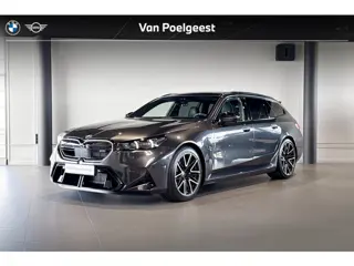 BMW M5 Touring | Glazen Panoramadak | Bowers & Wilkins | Iconic Glow | Stoelventilatie | Trekhaak |