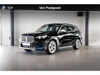 BMW iX1 xDrive30 Launch Edition 67 kWh | X-Line | Comfort Access | Achteruitrijcamera |