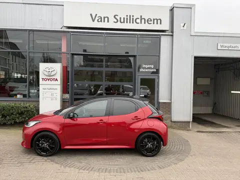 Toyota Yaris 1.5 Hybrid Executive (bj 2023, automaat)