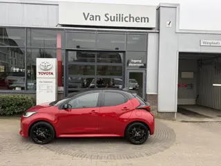 Toyota Yaris 1.5 Hybrid Executive (bj 2023, automaat)