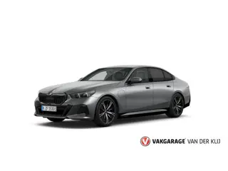 BMW 5-serie 530e M-Sport Pro | 'Frozen Pure Grey' | Comfort Seats | Driving Ass. Prof. | H/K | 360 C