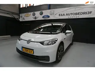 Volkswagen ID.3 Life 58 kWh 89% Baterij €9793 ex BTW /NAVI / NAP