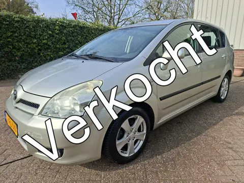 Toyota Corolla Verso 1.8 VVT-i Sol 7p. Automaat schijnt af en toe te schokken! 130PK