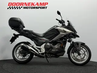 Honda NC 750 X DCT (bj 2016, automaat)