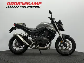 Honda CB 750 HORNET (bj 2023)