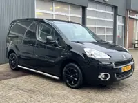 Peugeot Partner 120 1.6 e-HDI L1 Only export!!  Airco Cruise controle Navigatiesysteem 3-Persoons Sc