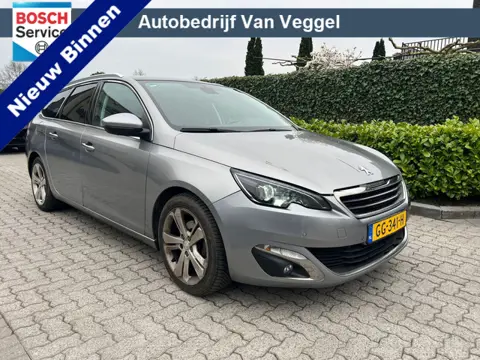 Peugeot 308 SW 1.2 PureTech Blue Premium Export, panorama, trekhaak, airco