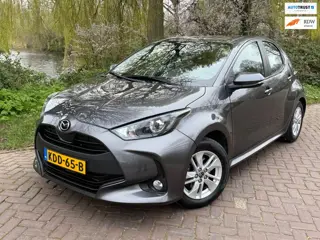 Mazda 2 Hybrid 1.5 Centre-line 1 Ei. 49000 km b.j. 12-2023 ,Camera 15"lm ,carplay