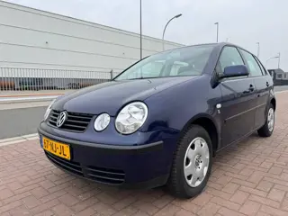 Volkswagen Polo 1.4-16V /Airco/Cruise/5 drs/NAP/Frisse APK