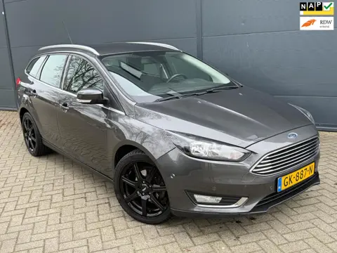 Ford Focus Wagon 1.0 Titanium/Navi/Airco/cruise/bluetooth/parkeersensoren