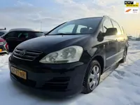 Toyota Avensis Verso 2.0i Linea Luna 6p. 2e Eig Dealer Onderhouden Volledig Nette Auto