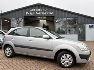 Kia Rio 1.4 X-tra