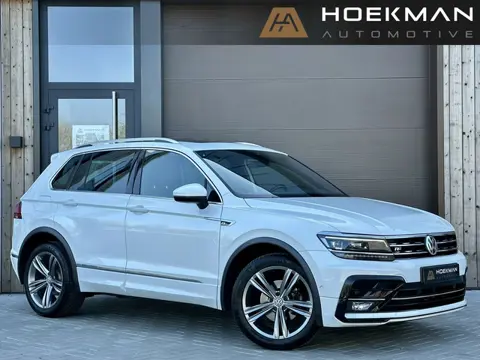 Volkswagen Tiguan 1.4 TSI ACT DSG R-line | Panoramadak, ACC, Camera, Trekhaak, ergoActive, LED, Appl