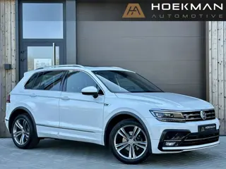 Volkswagen Tiguan 1.4 TSI ACT DSG R-line | Panoramadak, ACC, Camera, Trekhaak, ergoActive, LED, Appl