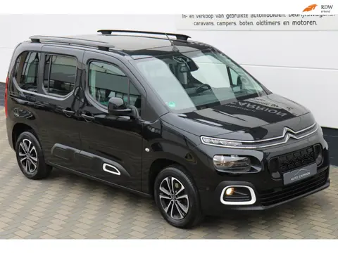 Citroen Berlingo 1.2 PureTech Shine Pano Carplay Camera !!
