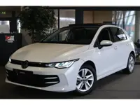 Volkswagen Golf 1.5 TSI Life Edition Pano Apple Carplay Acc Led Pdc