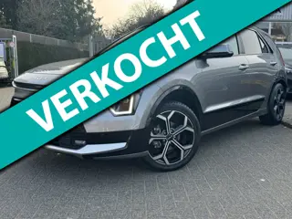 Kia Niro 1.6 GDi Hybrid ExecutiveLine | Trekhaak | All Season | Panoramadak | HUD | Memory |