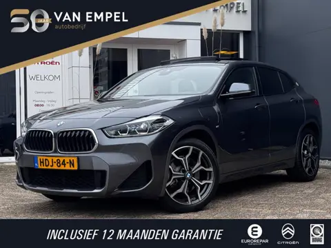 BMW X2 XDrive25e High Executive M-Pakket | Schuif-Kantel dak | Memory | Camera | Stoelverwarming | E