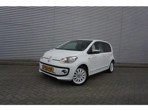Volkswagen up! 1.0 high up! BlueMotion Airco / Navi / Cruise / Elektr. ramen / Parkeers. / Lm velgen