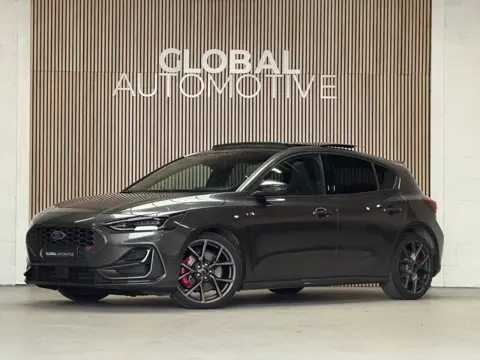 Ford Focus 2.3 EcoBoost ST-X - PANO - B&O - ACC