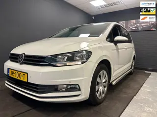 Volkswagen Touran 2.0 TDI SCR AUTOMAAT NAVI NAP Parker-Sen. 8-2016 DSG RIJKLAAR
