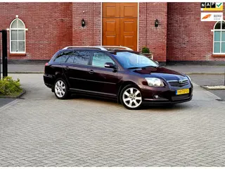 Toyota Avensis Wagon 2.4 VVTi Executive / Automaat / 1e Eiegenaar / Leer / Pdc / Xenon / Trekhaak