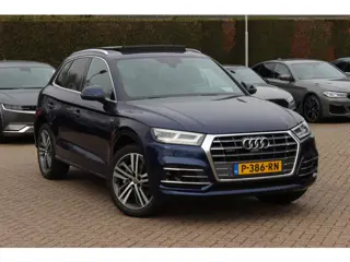 Audi Q5 2.0 TFSI quattro Launch Edition / Trekhaak / Panoramadak / 360Camera / Head-up / Keyless / B
