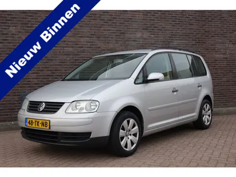 Volkswagen Touran 1.6-16V FSI Optive I, airco, seer nette auto, trekhaak, 5 zits