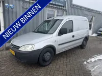 Opel Combo 1.7 DTI (bj 2004)