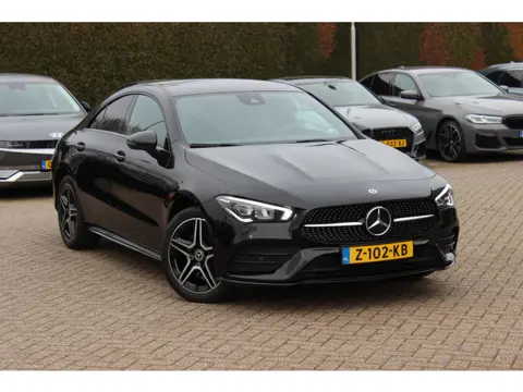Mercedes-Benz CLA-Klasse 250 e Business Solution AMG Limited / Camera / Sfeerverlichting / CarPlay /