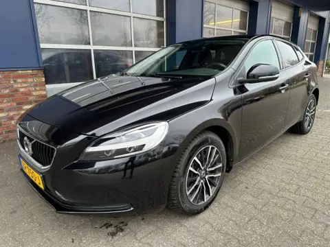 VOLVO V40 1.5 T2 POLAR+ Automaat, Navi, Stoelverwarming, ALL IN Prijs.