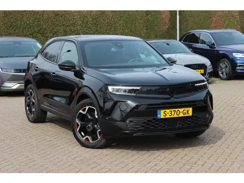 Opel Mokka-e GS Line 50-kWh / Camera / Leder / CarPlay / 18'' / Sfeerverlichting / Keyless / Stoelve