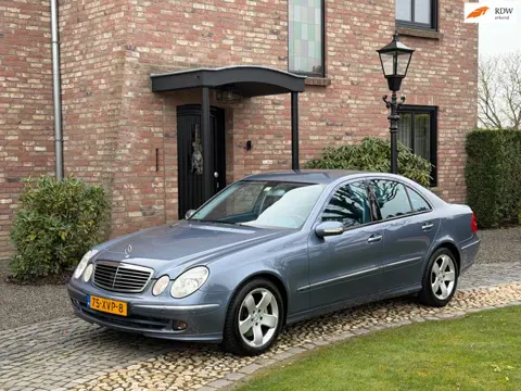 Mercedes-Benz E-klasse 500 Avantgarde Luchtvering Distronic