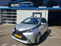 Toyota Aygo 1.0 VVT-i x-play /Airco/5 drs/carplay/camera
