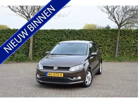 Volkswagen Polo 1.2 TSI in Topstaat! Carplay NAP Comfortline bluemotion