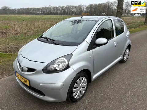 Toyota Aygo 1.0-12V + APK/Elektr ramen/Originele km/N.A.P./Boekjes