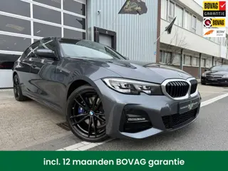 BMW 3-serie 330e High Executive AUT 292PK LED/LEER/NAV/LMV19