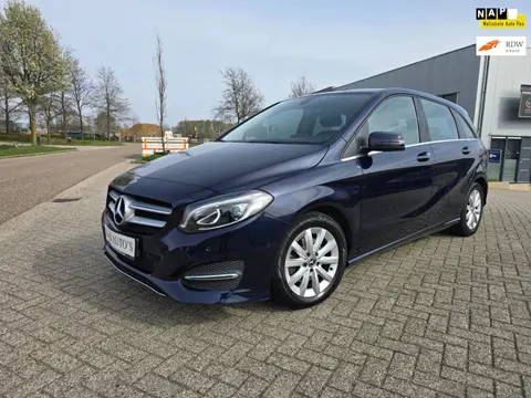 Mercedes-Benz B-klasse 180 Ambition Automaat!