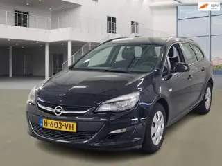 Opel Astra Sports Tourer 1.3 CDTi S/S Cosmo NAVI 2 X SLEUTELS BOEKJES