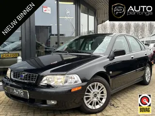 Volvo S40 2.0 Europa | AUTOMAAT | UNIEK | Zeer Nette Staat | NL AUTO | Trekhaak | Stoelverwarming | 