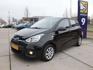 Hyundai i10 1.0i i-Motion Comfort Cruise, Climate, NL auto, nieuwstaat! Prijspakker!