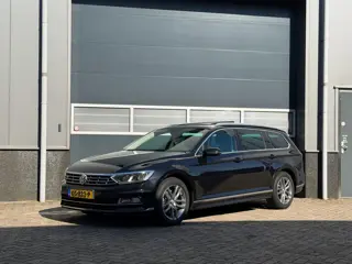 Volkswagen Passat Variant 1.6 TDI Connected Series Plus bj.2016 R-line|Pano|Autom|Camera|Trekh|Nap.