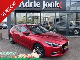 Mazda 3 2.0 SkyActiv-G 120 GT-M AUTOMAAT | TREKHAAK | 18" LM VELGEN | CAMERA | STOEL- en STUURVERWAR